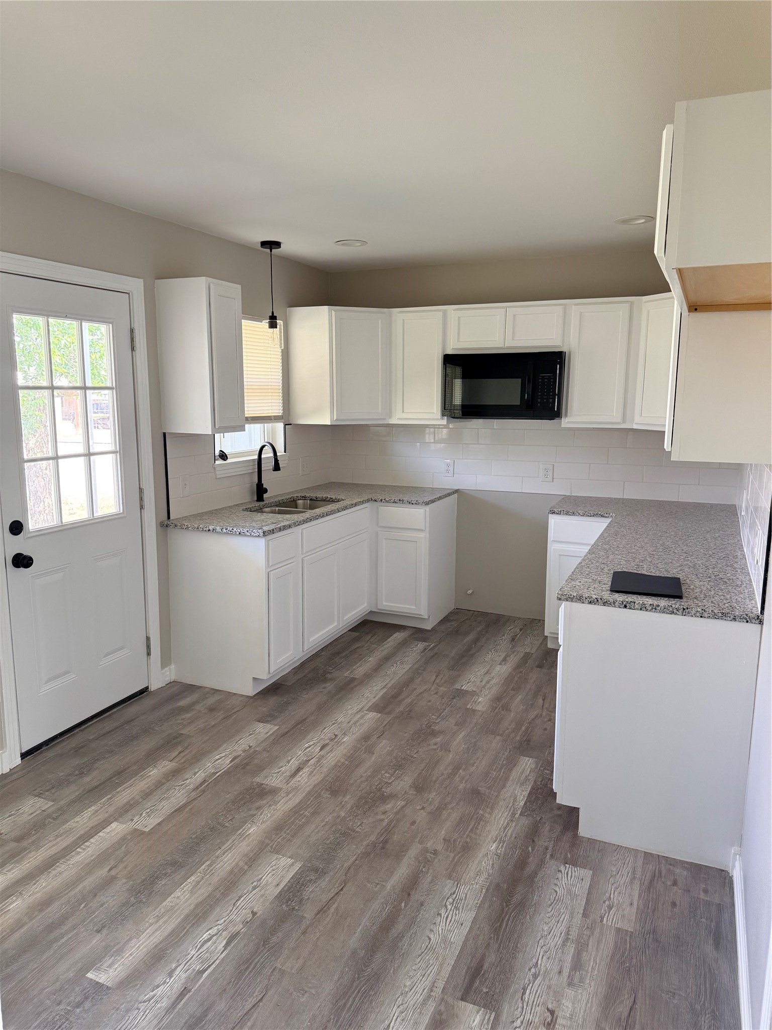 400 Avenue K Anson TX 79501