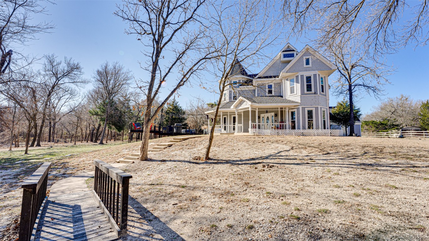 1042 E Woodridge Road Waxahachie TX 75165