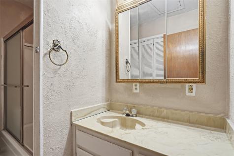 5420 Jane Anne Street Haltom City TX 76117