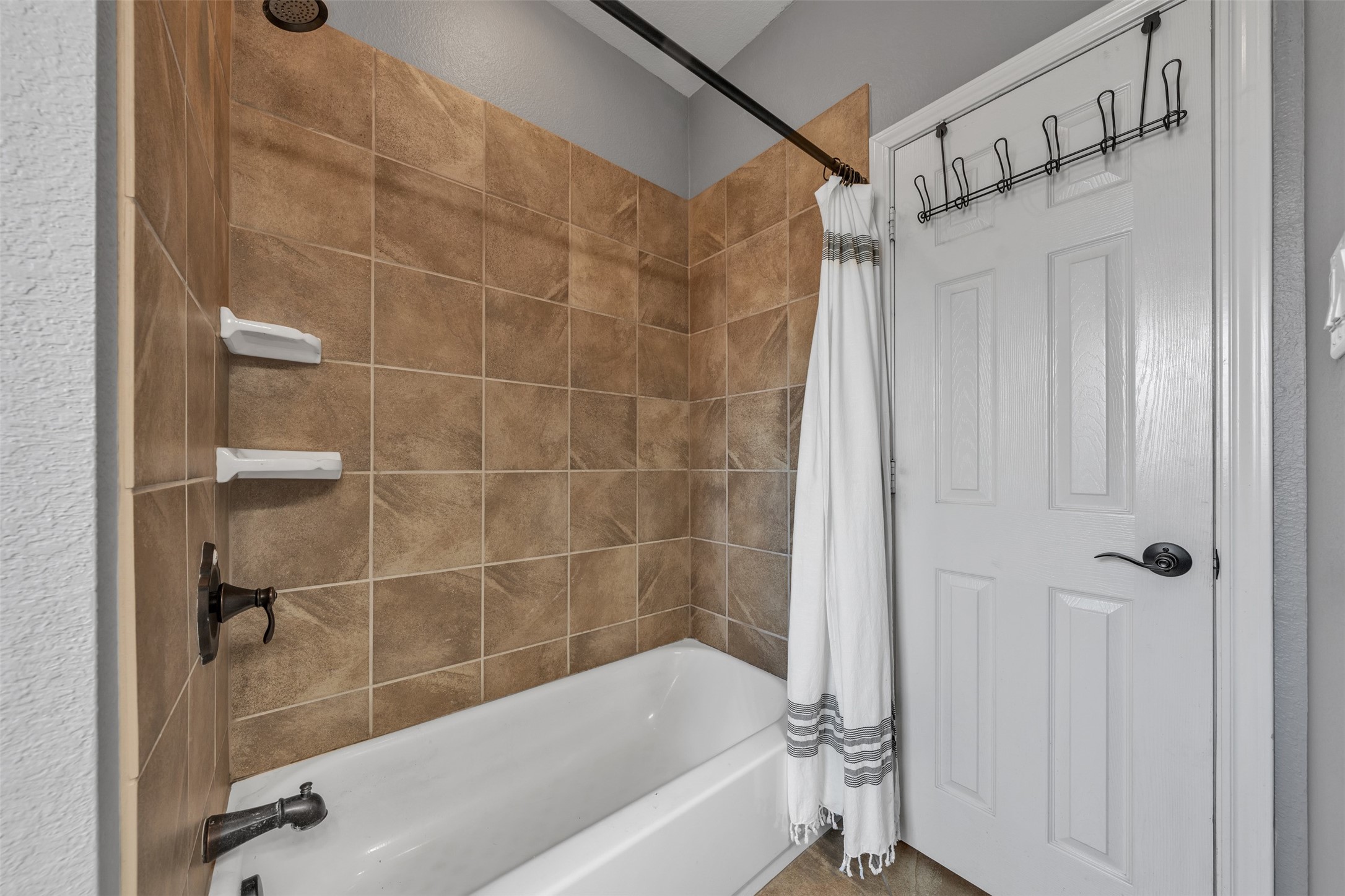 2168 Liriope Lane Waxahachie TX 75165