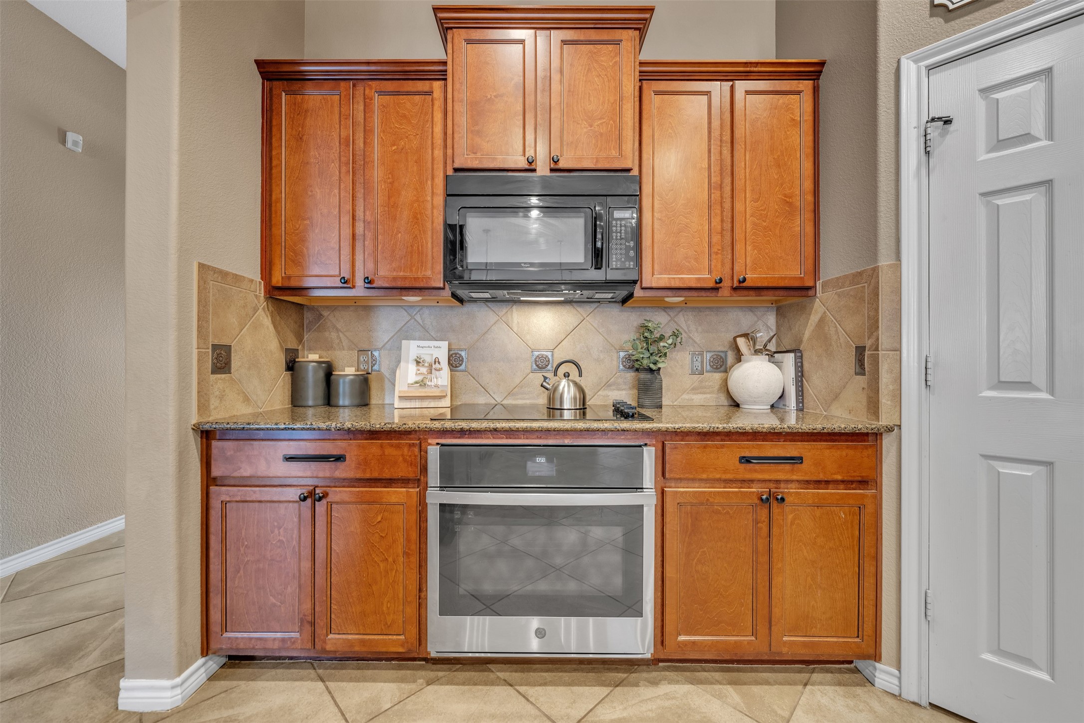 2168 Liriope Lane Waxahachie TX 75165