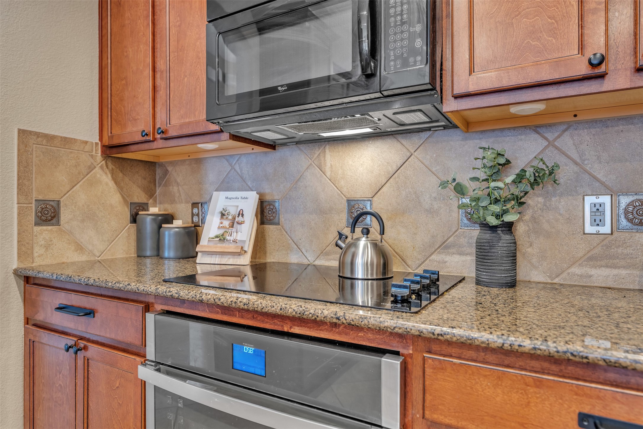 2168 Liriope Lane Waxahachie TX 75165
