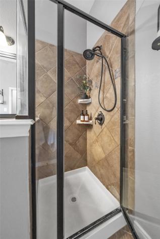 2168 Liriope Lane Waxahachie TX 75165