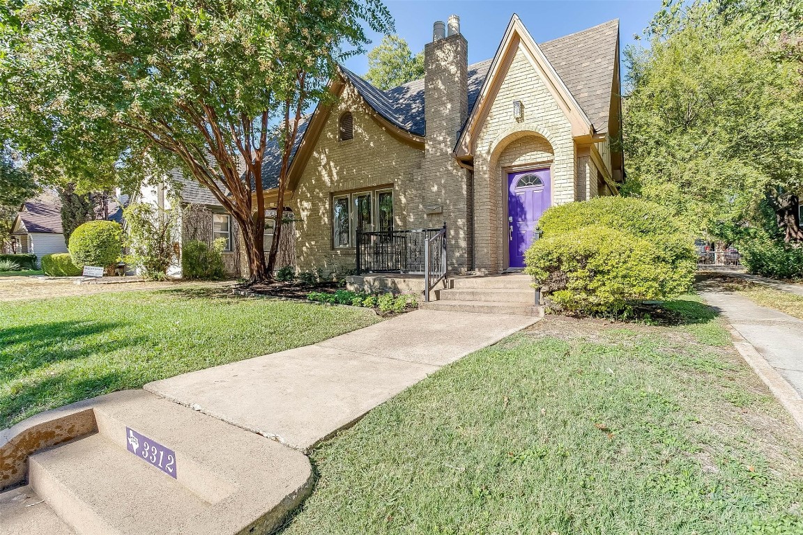 3312 Cockrell Avenue Fort Worth TX 76109