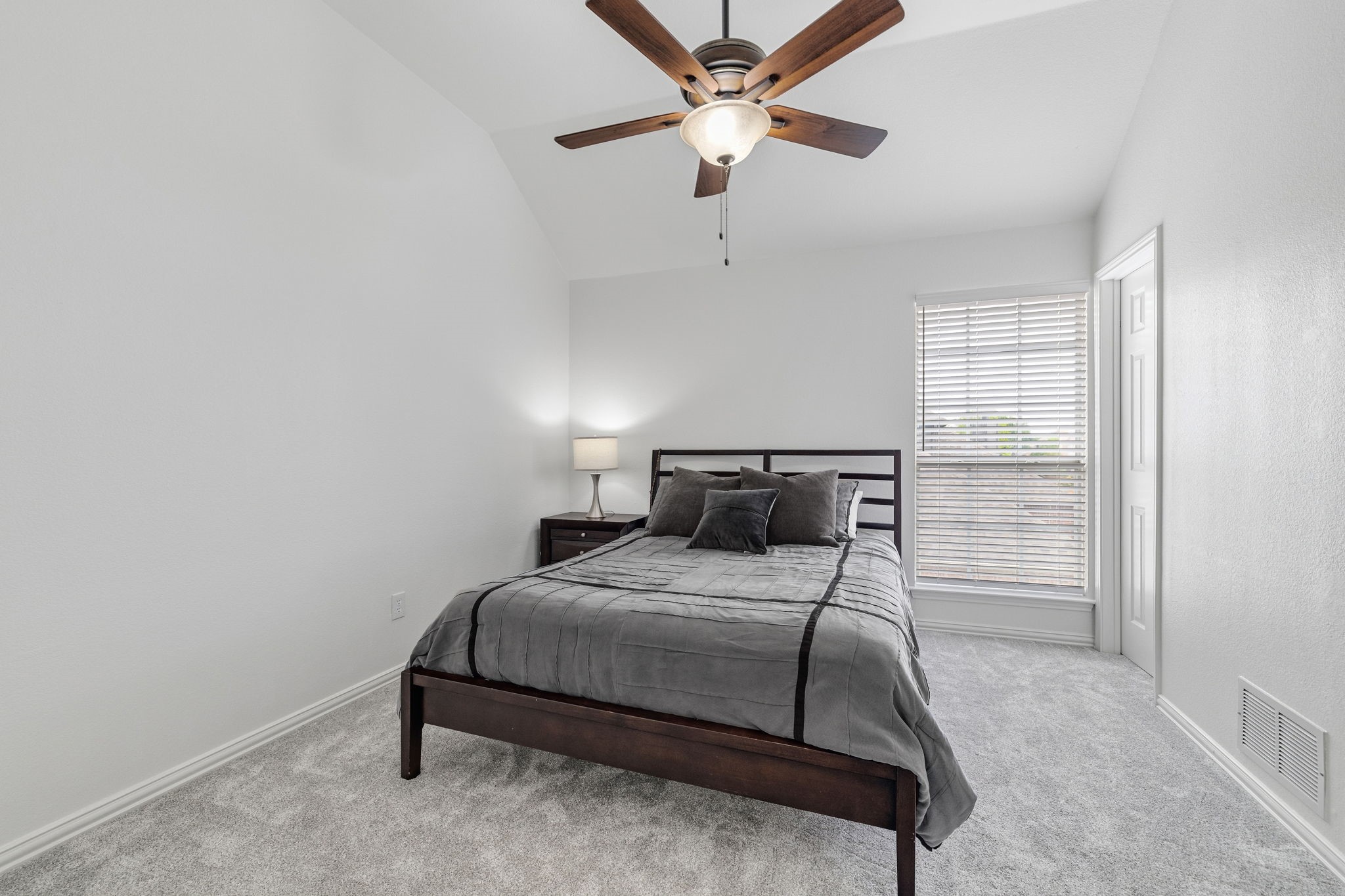 115 Saint James Road Irving TX 75063