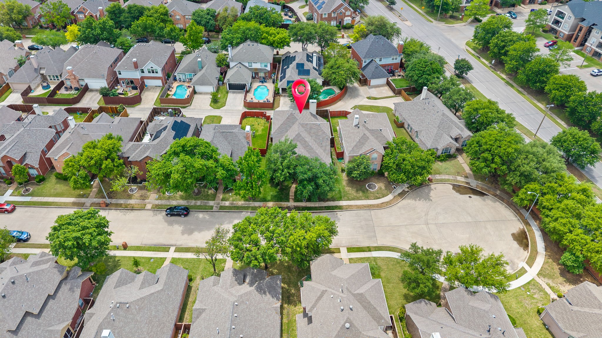 115 Saint James Road Irving TX 75063