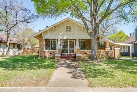 2124 Weatherbee Street Fort Worth TX 76110