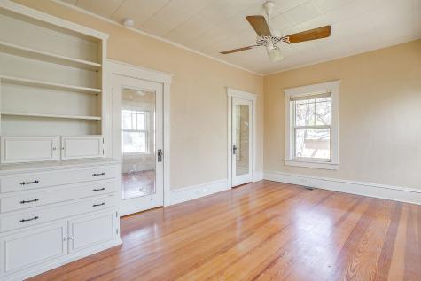 2124 Weatherbee Street Fort Worth TX 76110