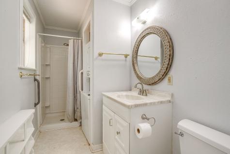 2124 Weatherbee Street Fort Worth TX 76110