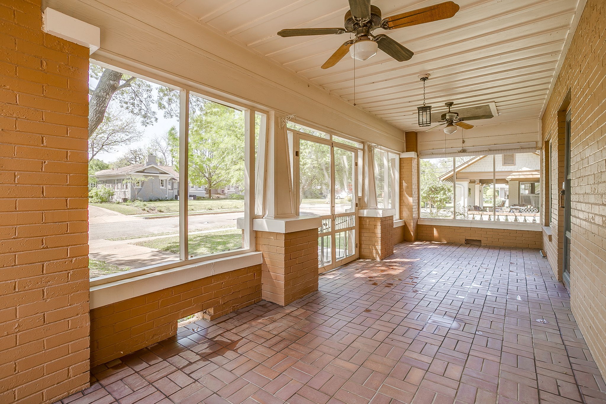 2124 Weatherbee Street Fort Worth TX 76110