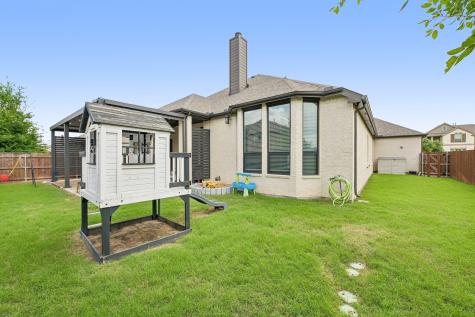 449 Country Meadows Boulevard Waxahachie TX 75165