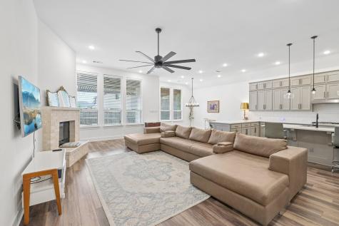 449 Country Meadows Boulevard Waxahachie TX 75165