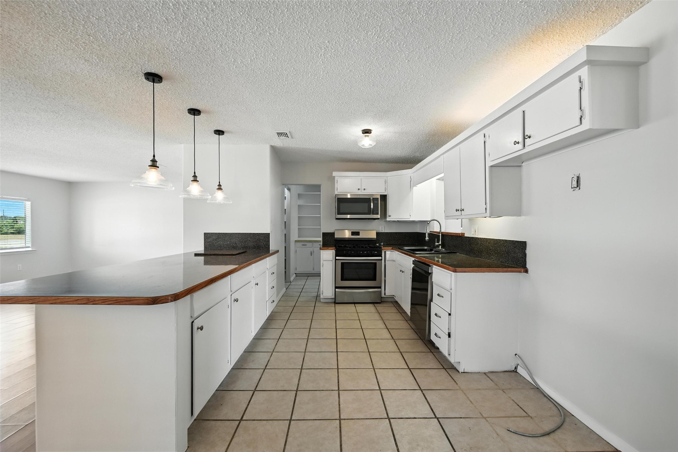 236 Half Moon Way Runaway Bay TX 76426