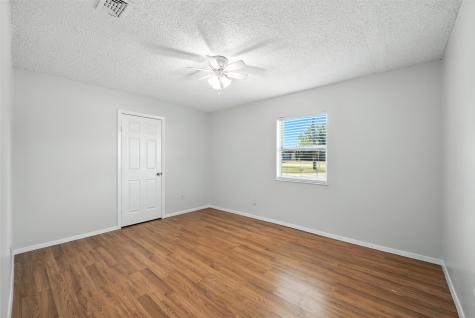 236 Half Moon Way Runaway Bay TX 76426