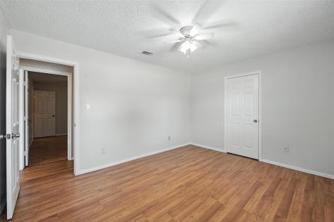 236 Half Moon Way Runaway Bay TX 76426