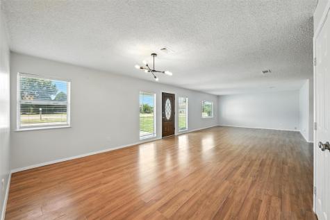 236 Half Moon Way Runaway Bay TX 76426