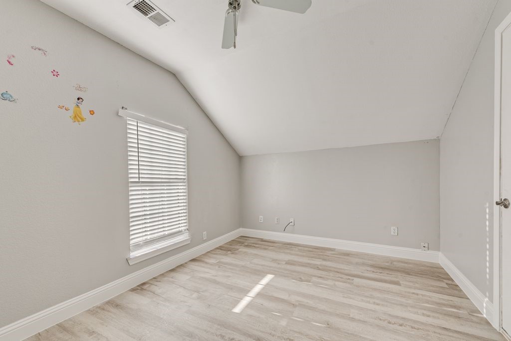 400 Buckskin Drive Red Oak TX 75154