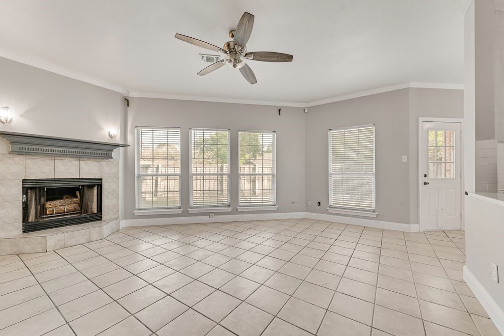 400 Buckskin Drive Red Oak TX 75154
