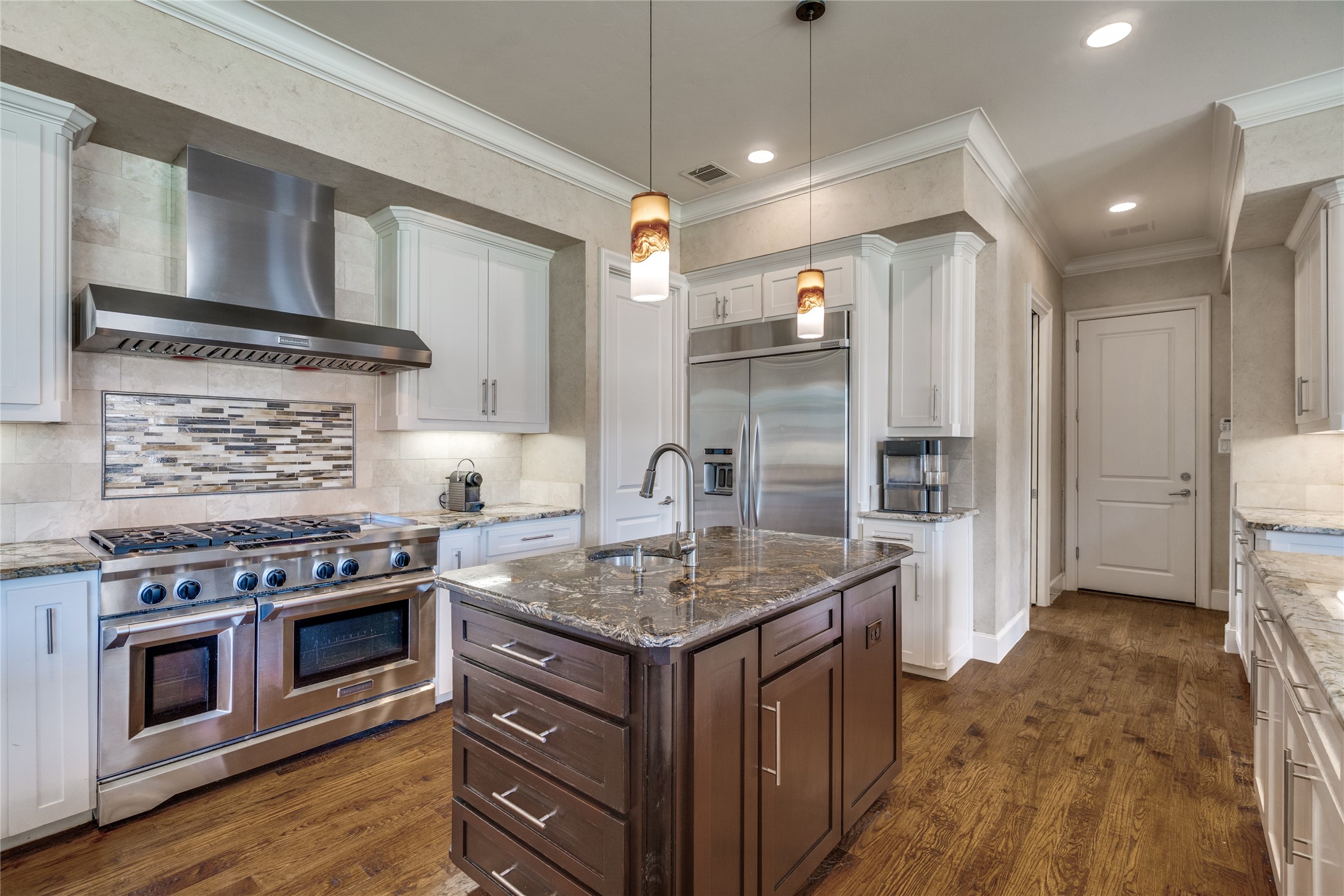 5650 Charlestown Drive Dallas TX 75230