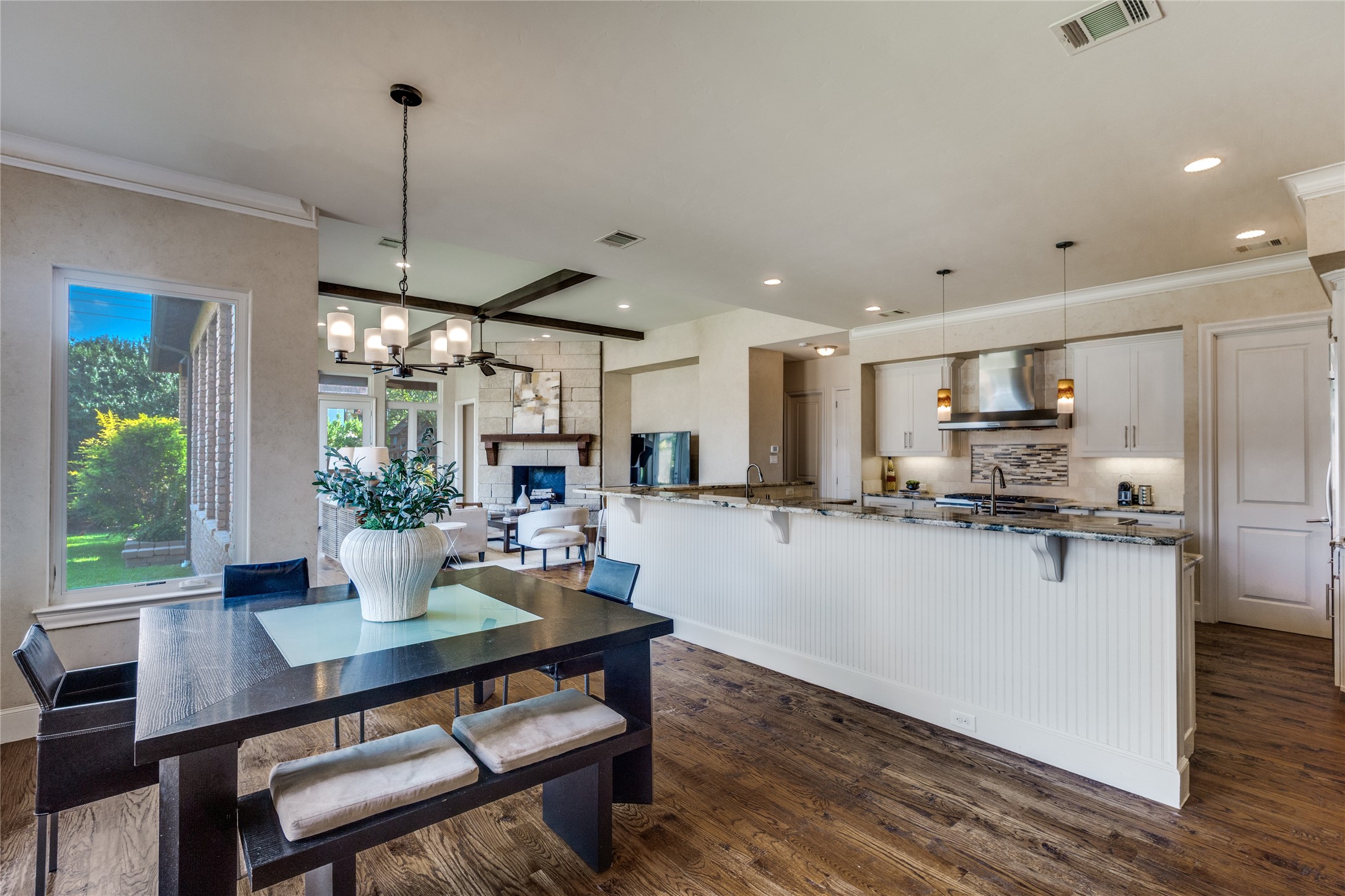 5650 Charlestown Drive Dallas TX 75230