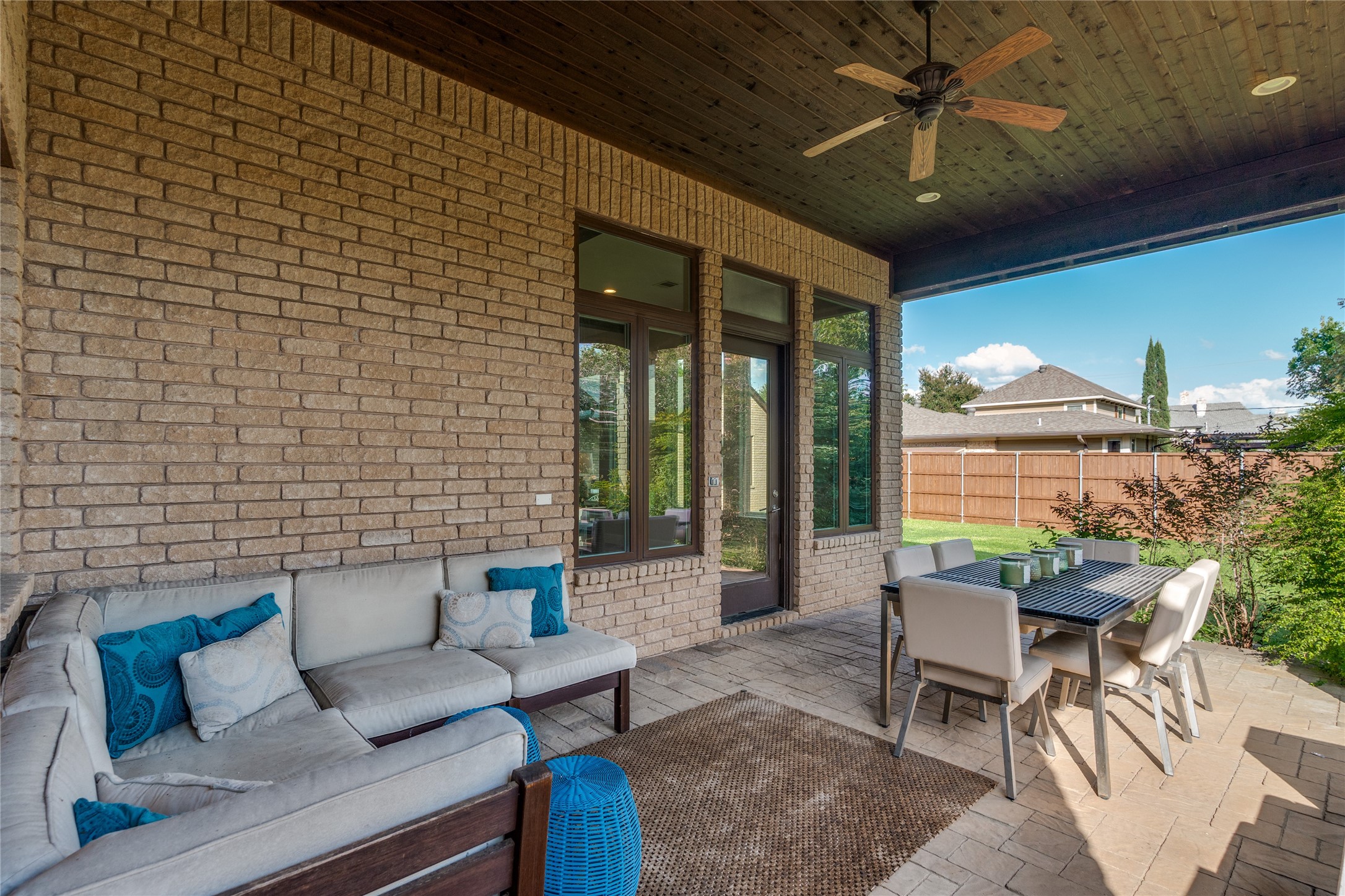 5650 Charlestown Drive Dallas TX 75230