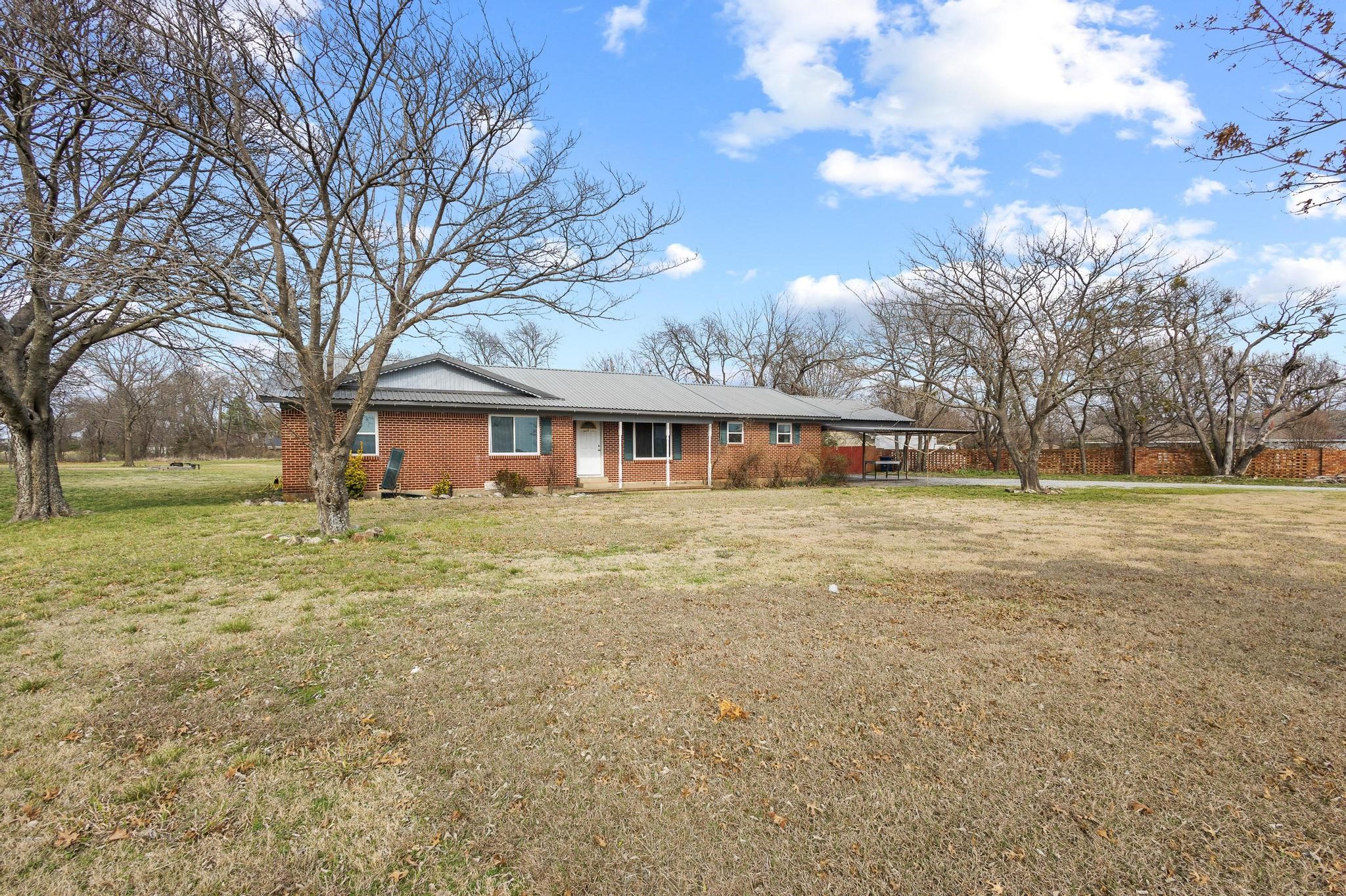1489 Beasley Boulevard Whitewright TX 75491
