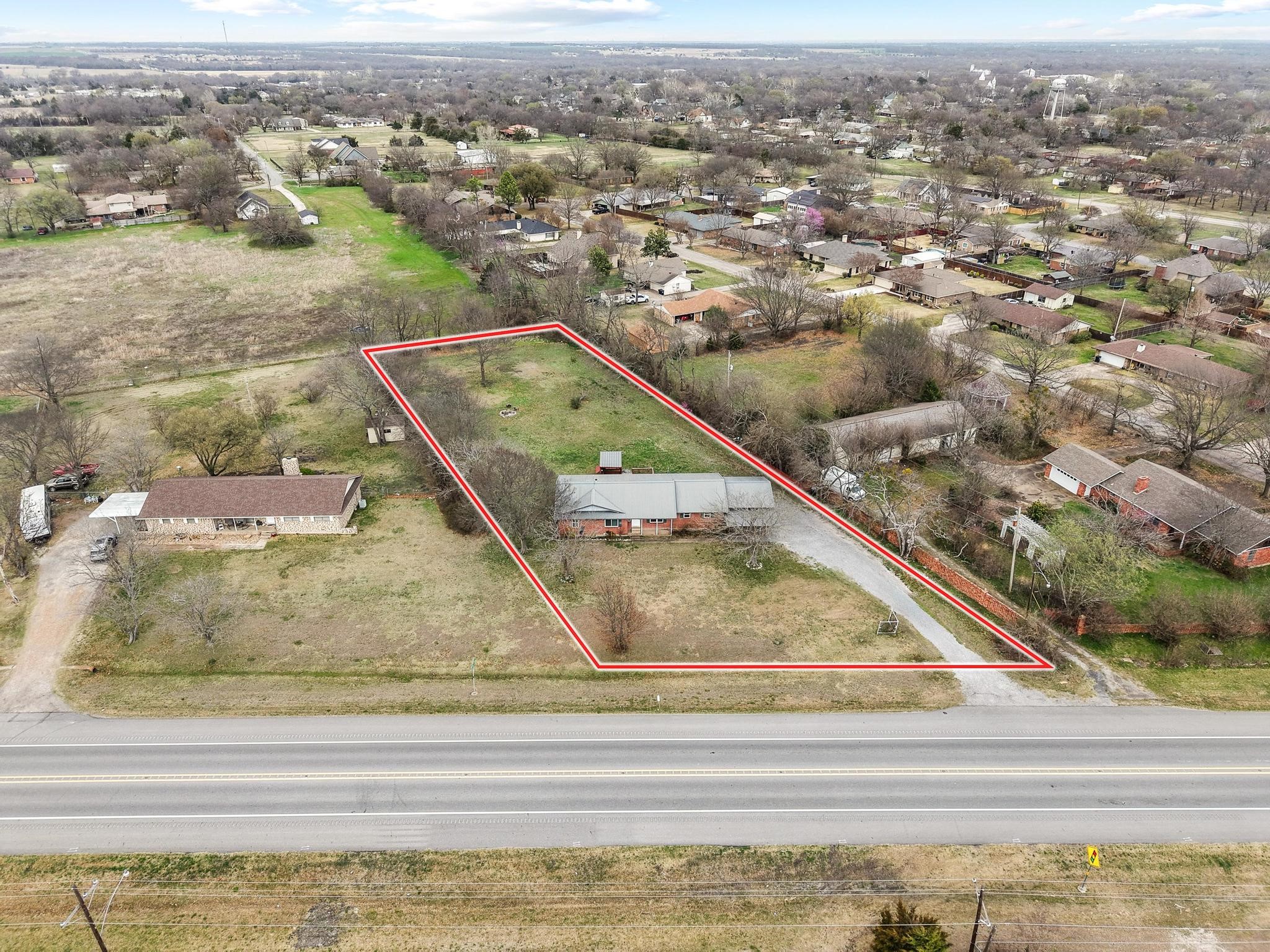 1489 Beasley Boulevard Whitewright TX 75491