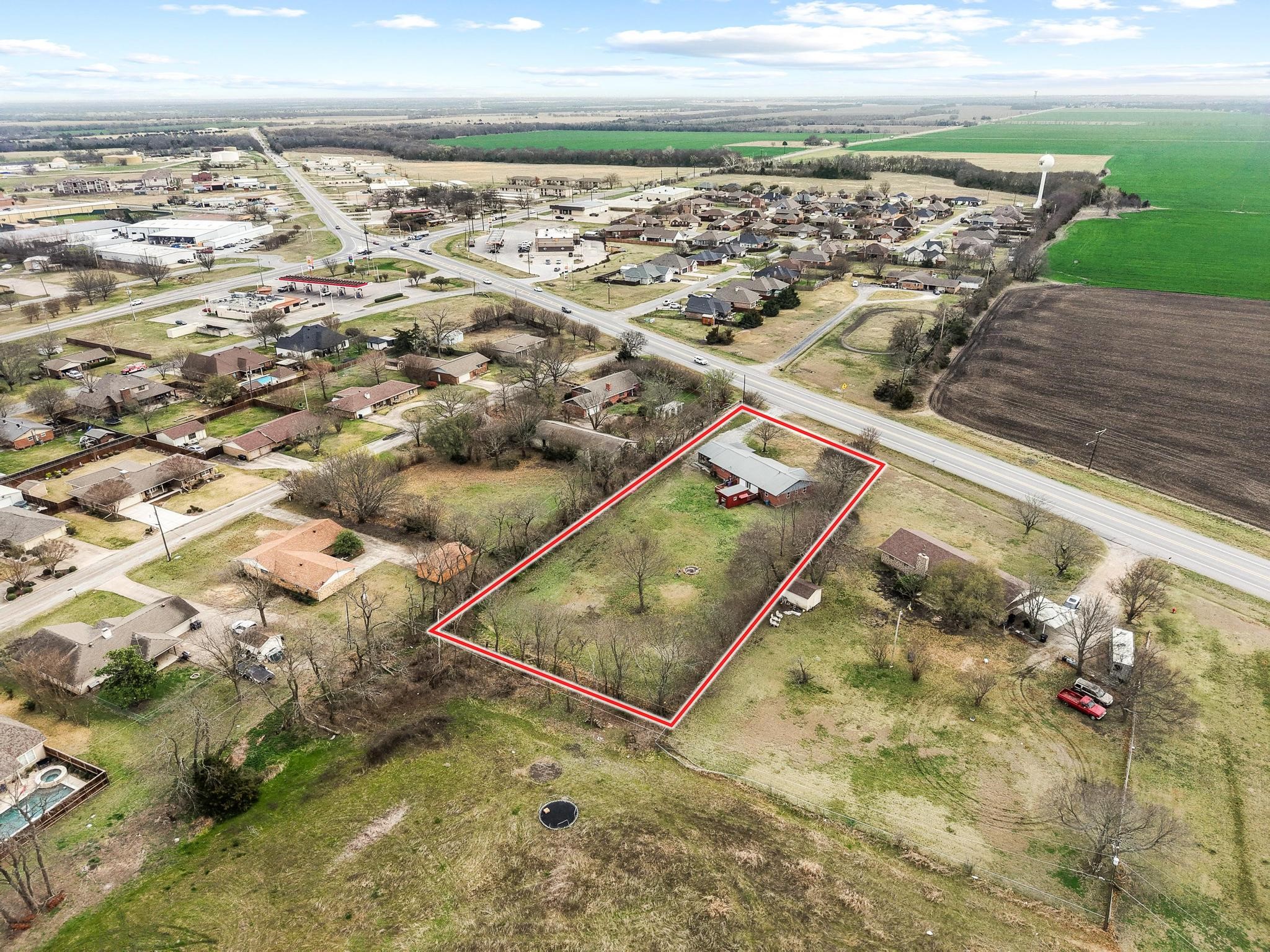1489 Beasley Boulevard Whitewright TX 75491