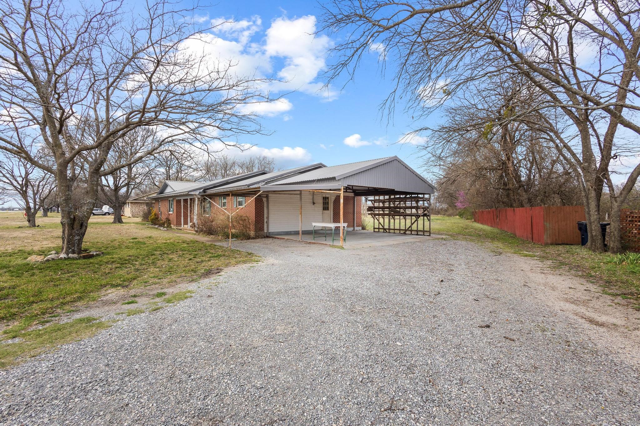 1489 Beasley Boulevard Whitewright TX 75491