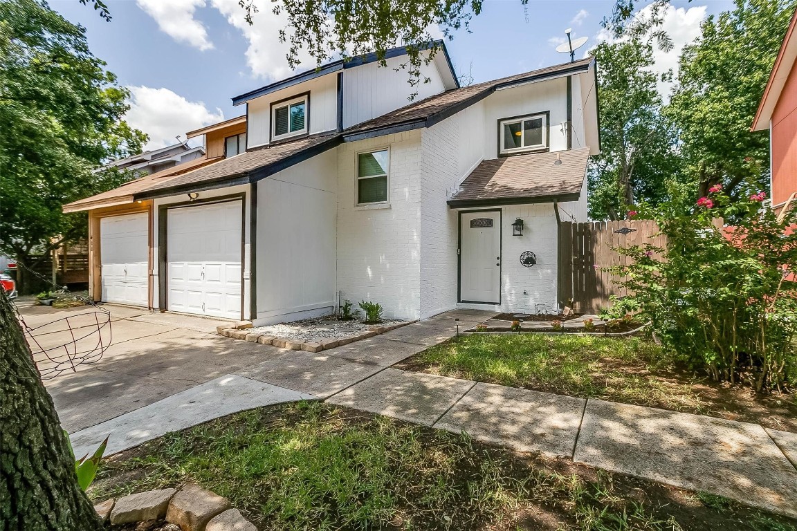 610 Victoria Drive Grand Prairie TX 75052