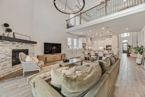 1753 Sir Dustin Lane Carrollton TX 75010