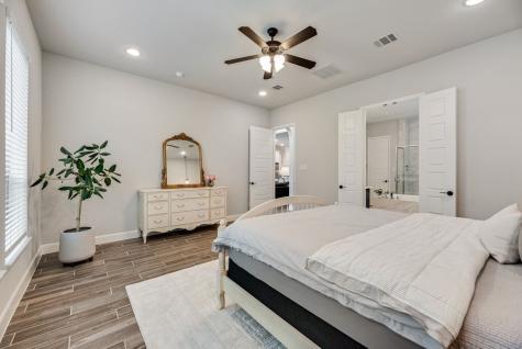 1753 Sir Dustin Lane Carrollton TX 75010