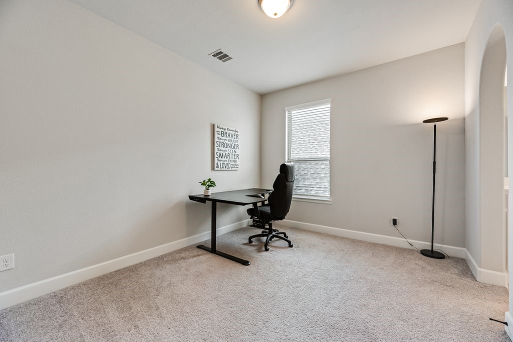 1753 Sir Dustin Lane Carrollton TX 75010