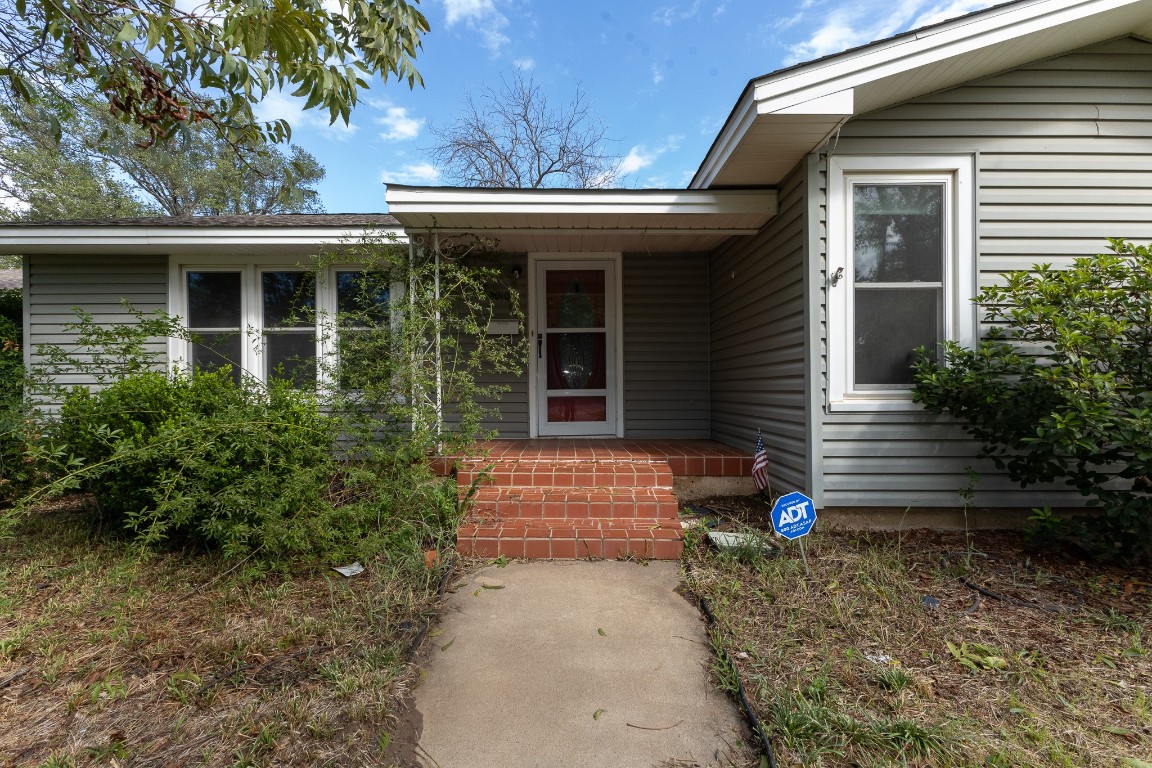 2010 4th Street Brownwood TX 76801