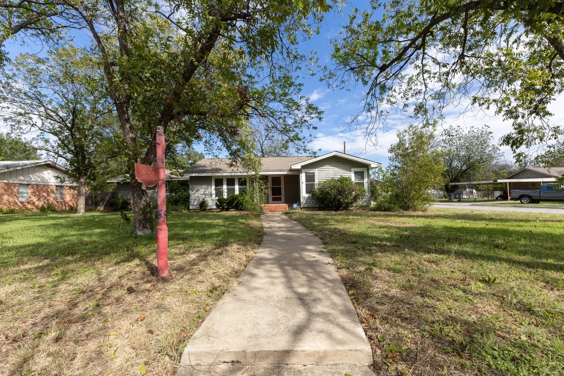 2010 4th Street Brownwood TX 76801