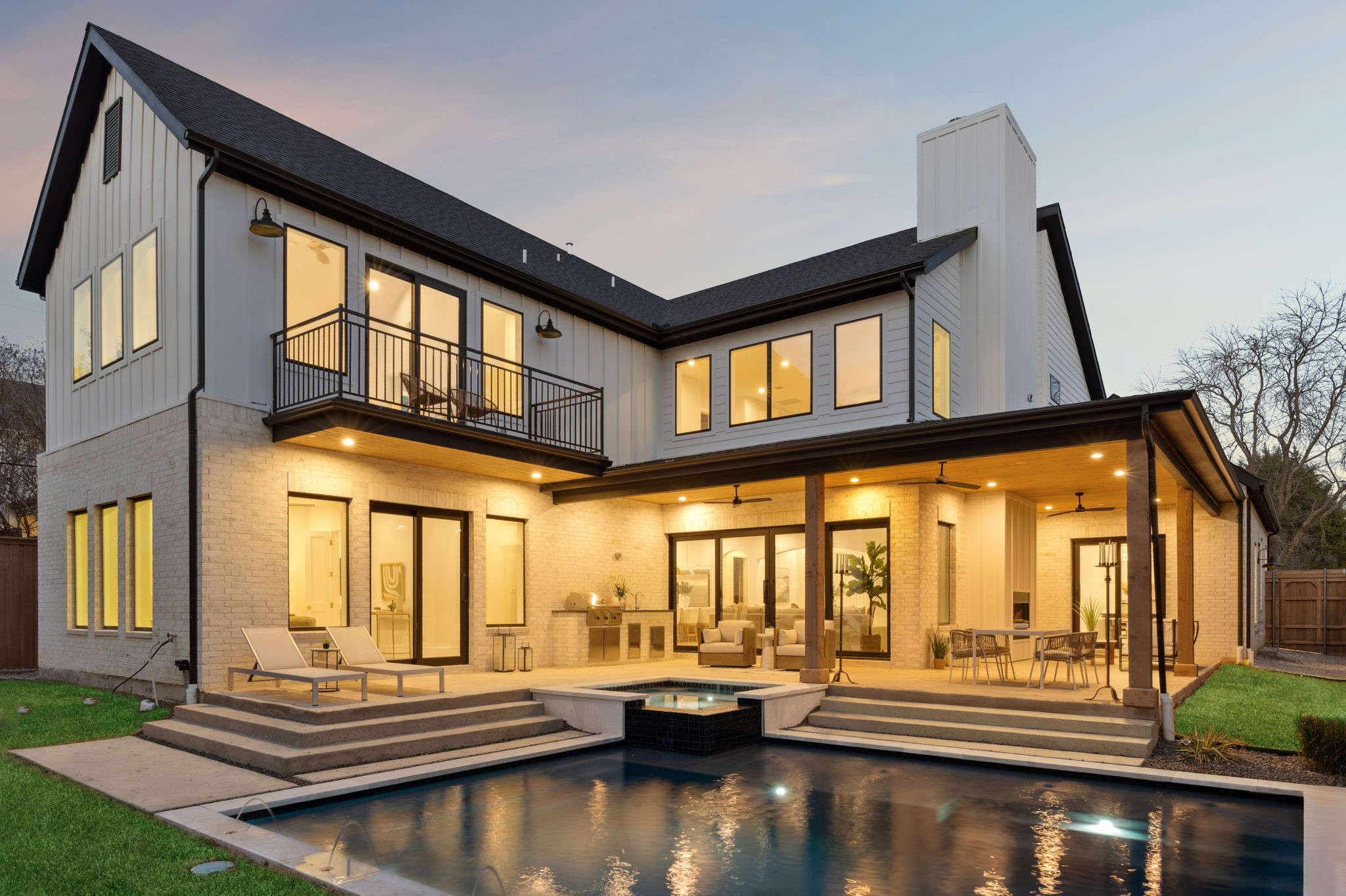 1811 Bermuda Street Dallas TX 75214