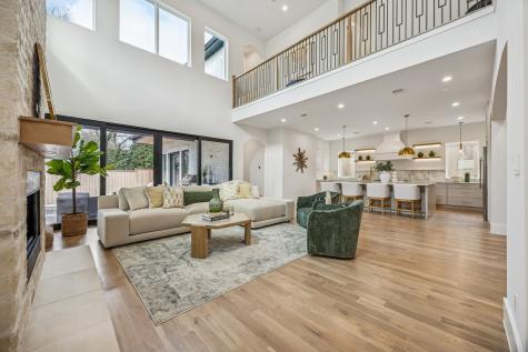 1811 Bermuda Street Dallas TX 75214