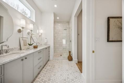 1811 Bermuda Street Dallas TX 75214