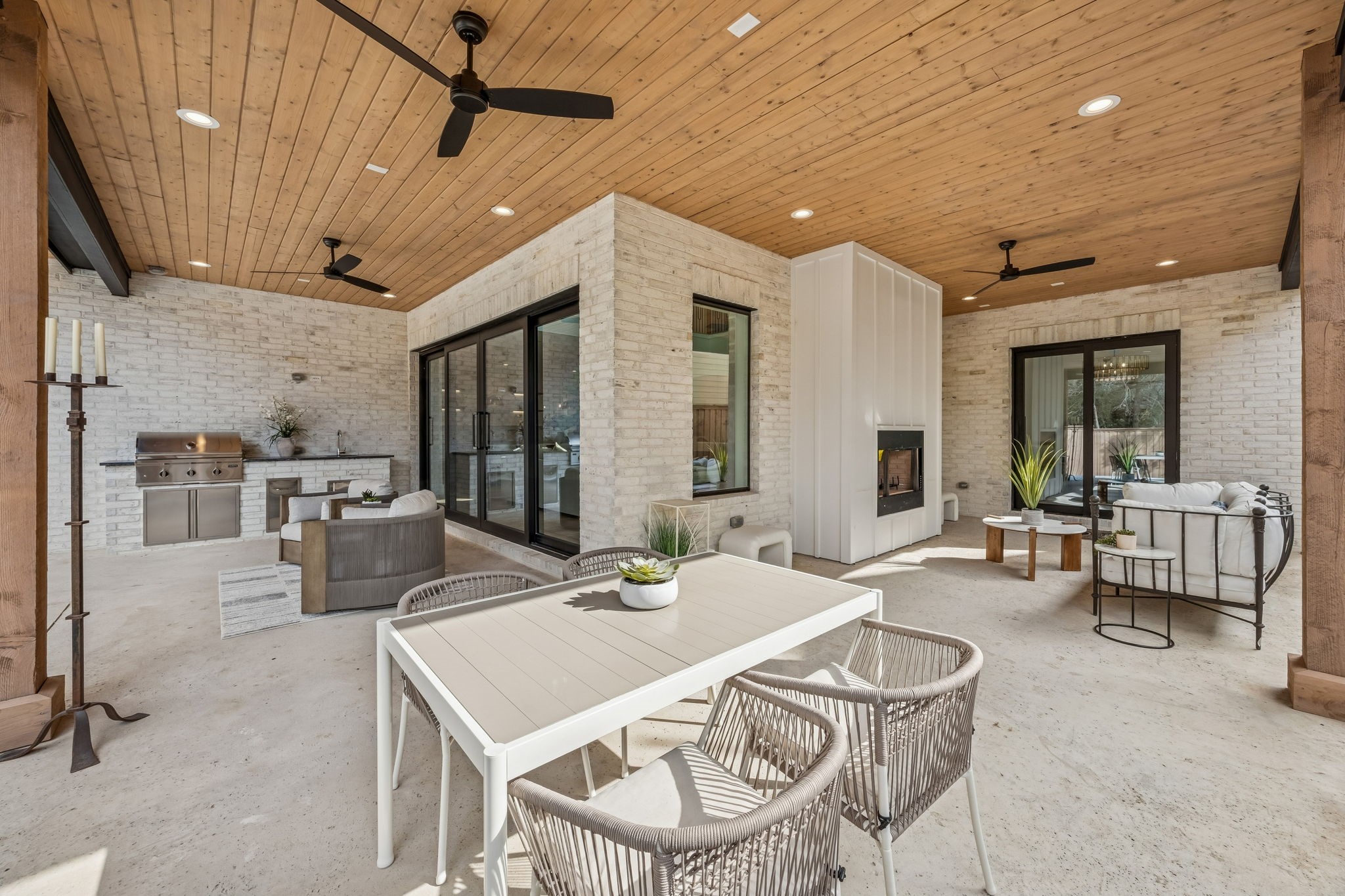 1811 Bermuda Street Dallas TX 75214