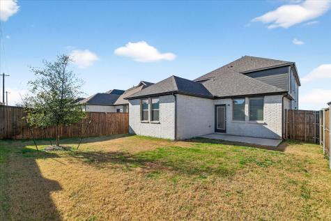 4713 Whitehill Trail Princeton TX 75071