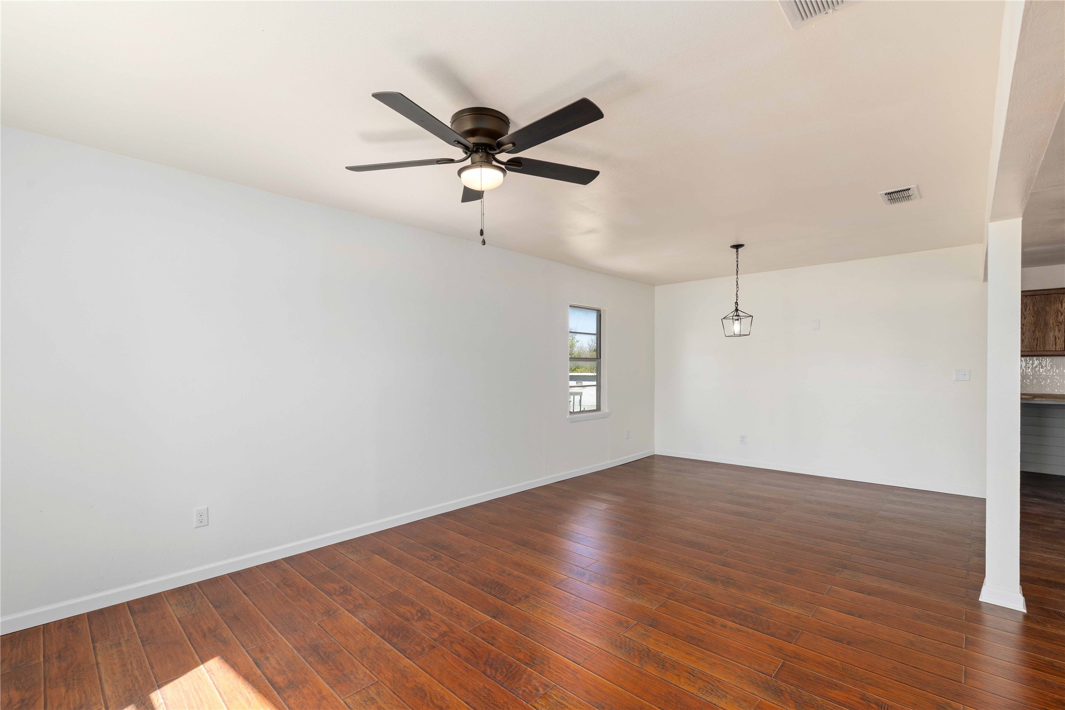 1604 5th Street Goldthwaite TX 76844