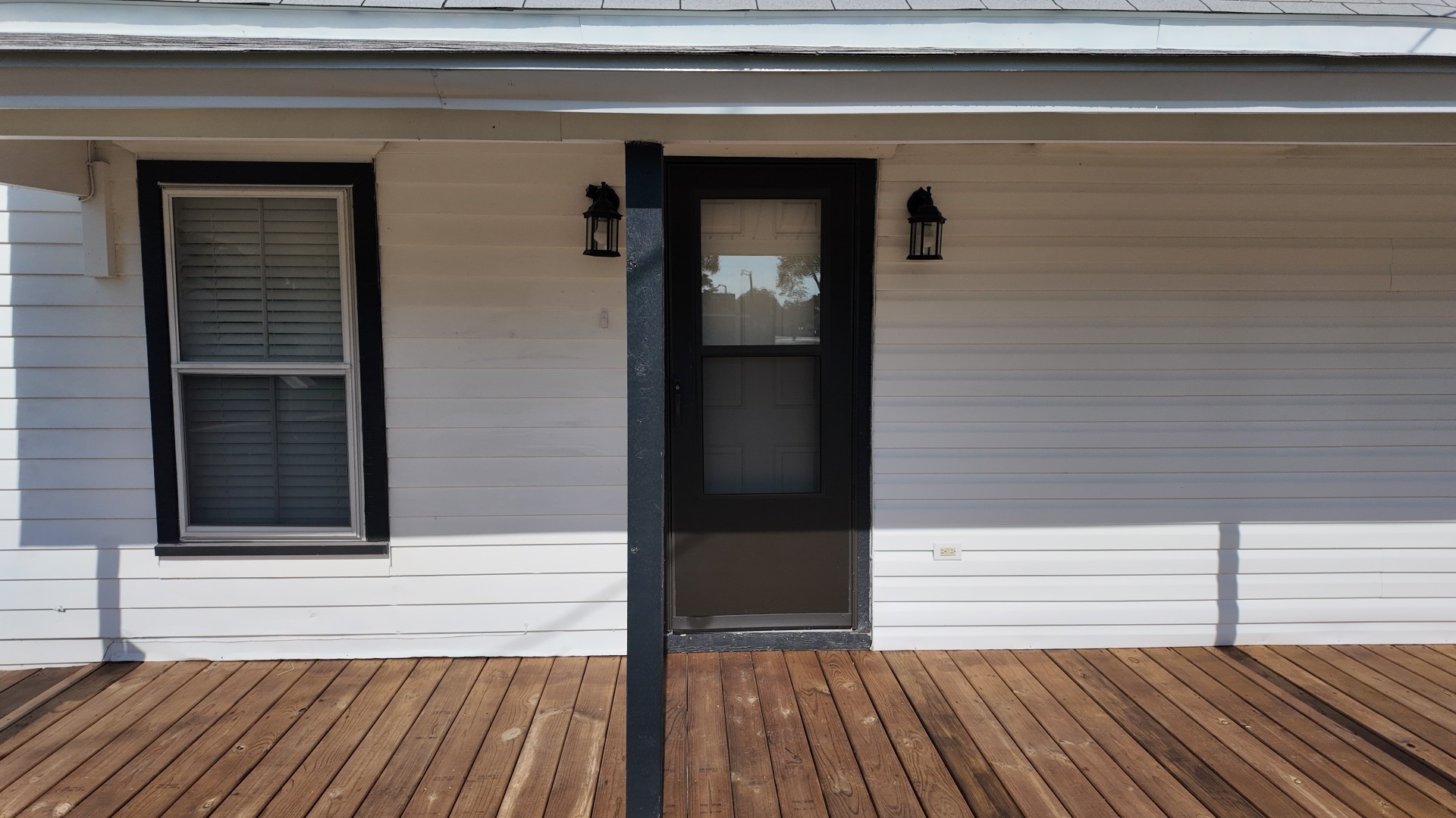 215 S Walker Street Mesquite TX 75149