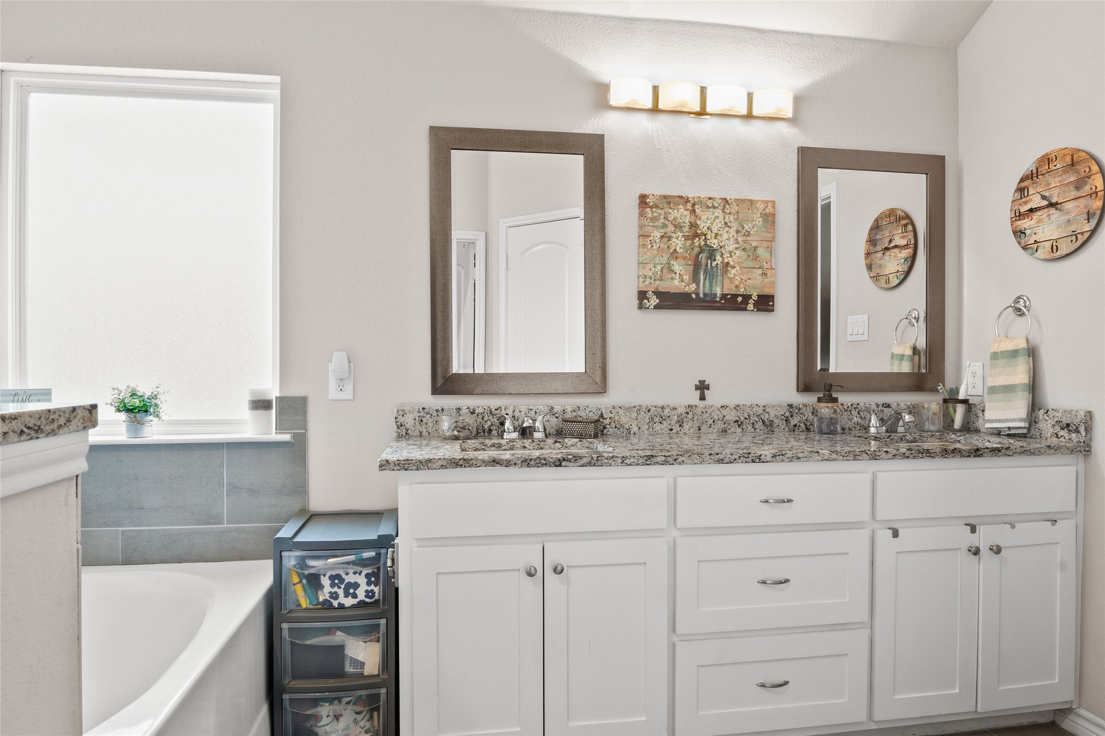 4126 Bridle Path Lane Sanger TX 76266