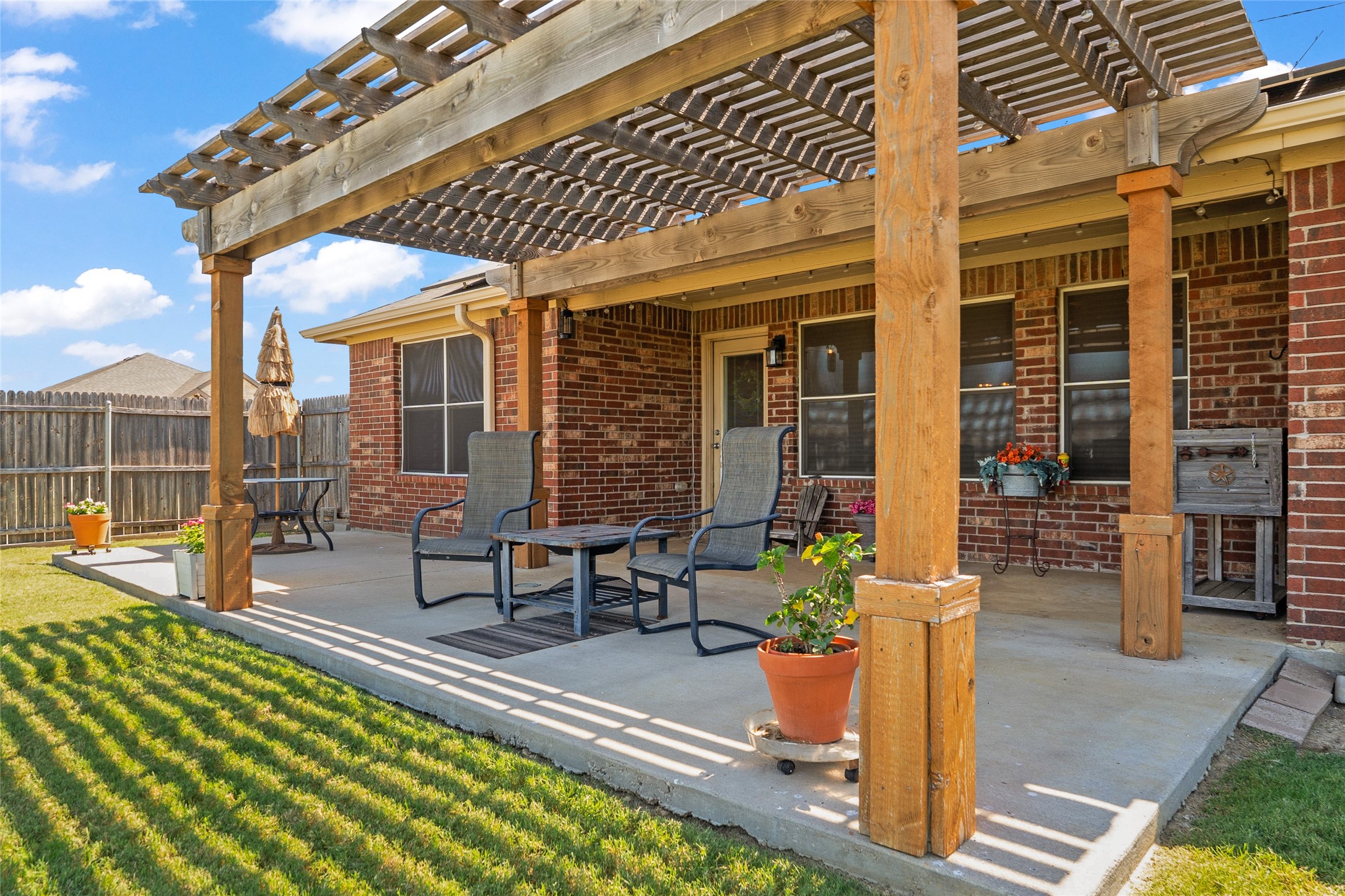 4126 Bridle Path Lane Sanger TX 76266
