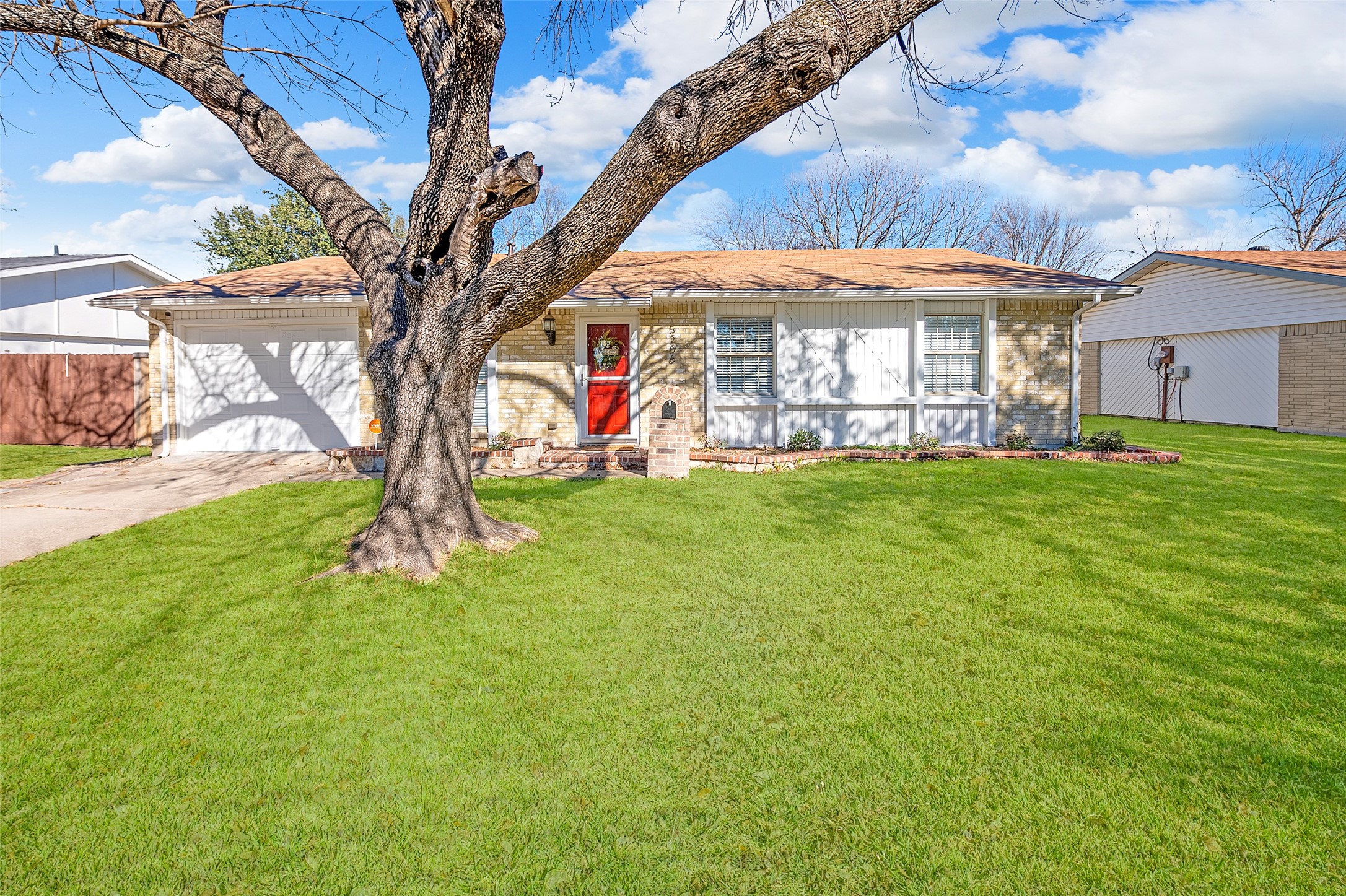 5206 Preston Trail Garland TX 75043