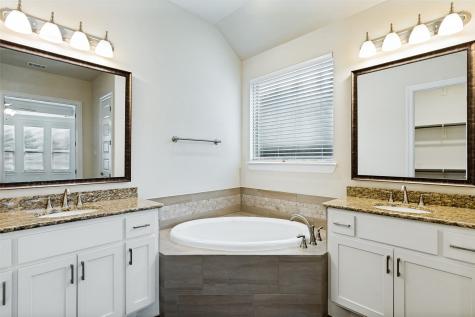 1109 Chambers Creek Cove Mckinney TX 75071