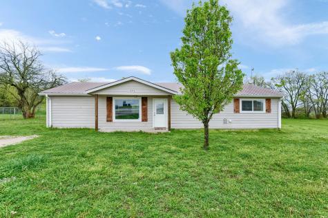 171 Dozier Street Callisburg TX 76240