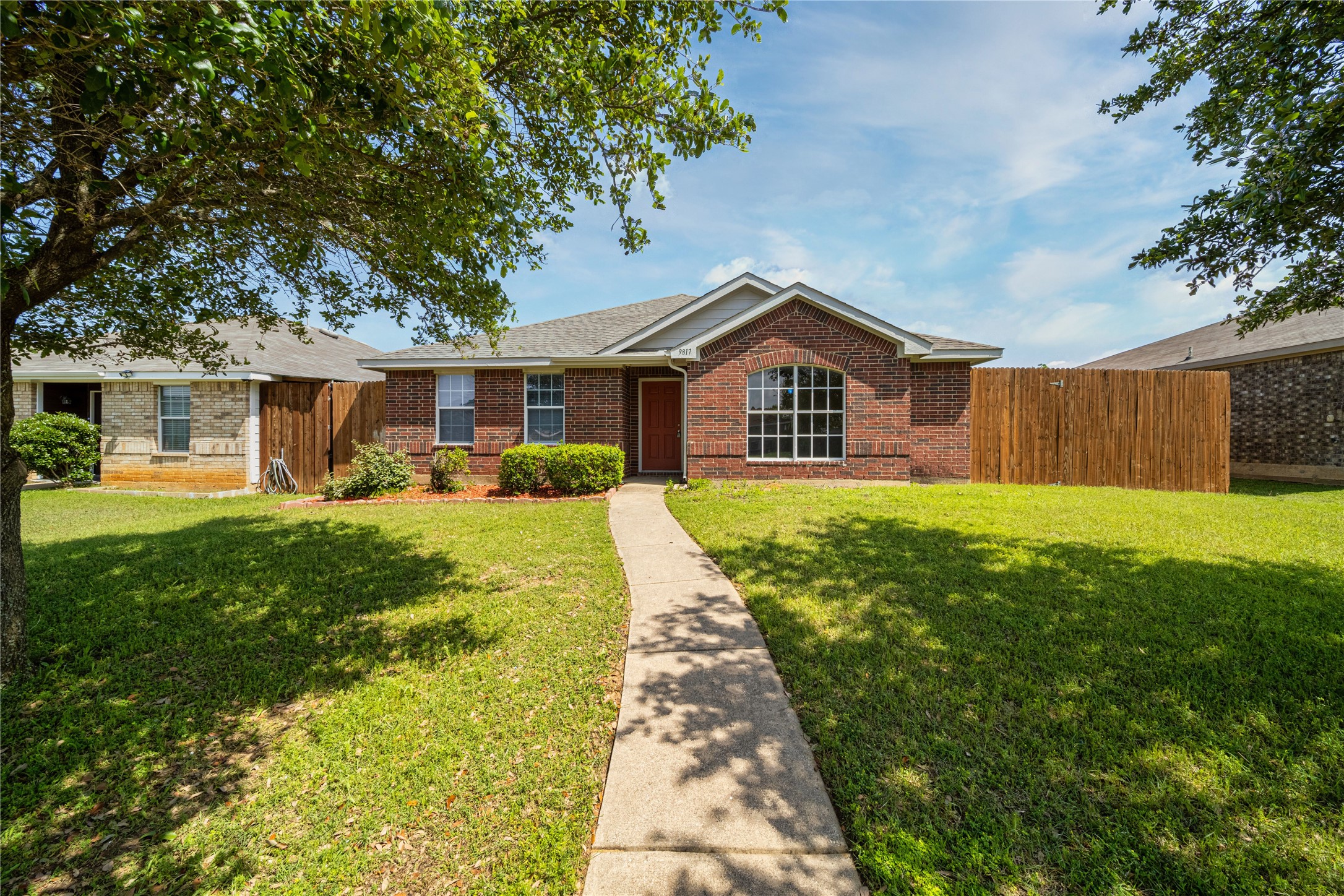 9817 Michelle Drive Dallas TX 75217