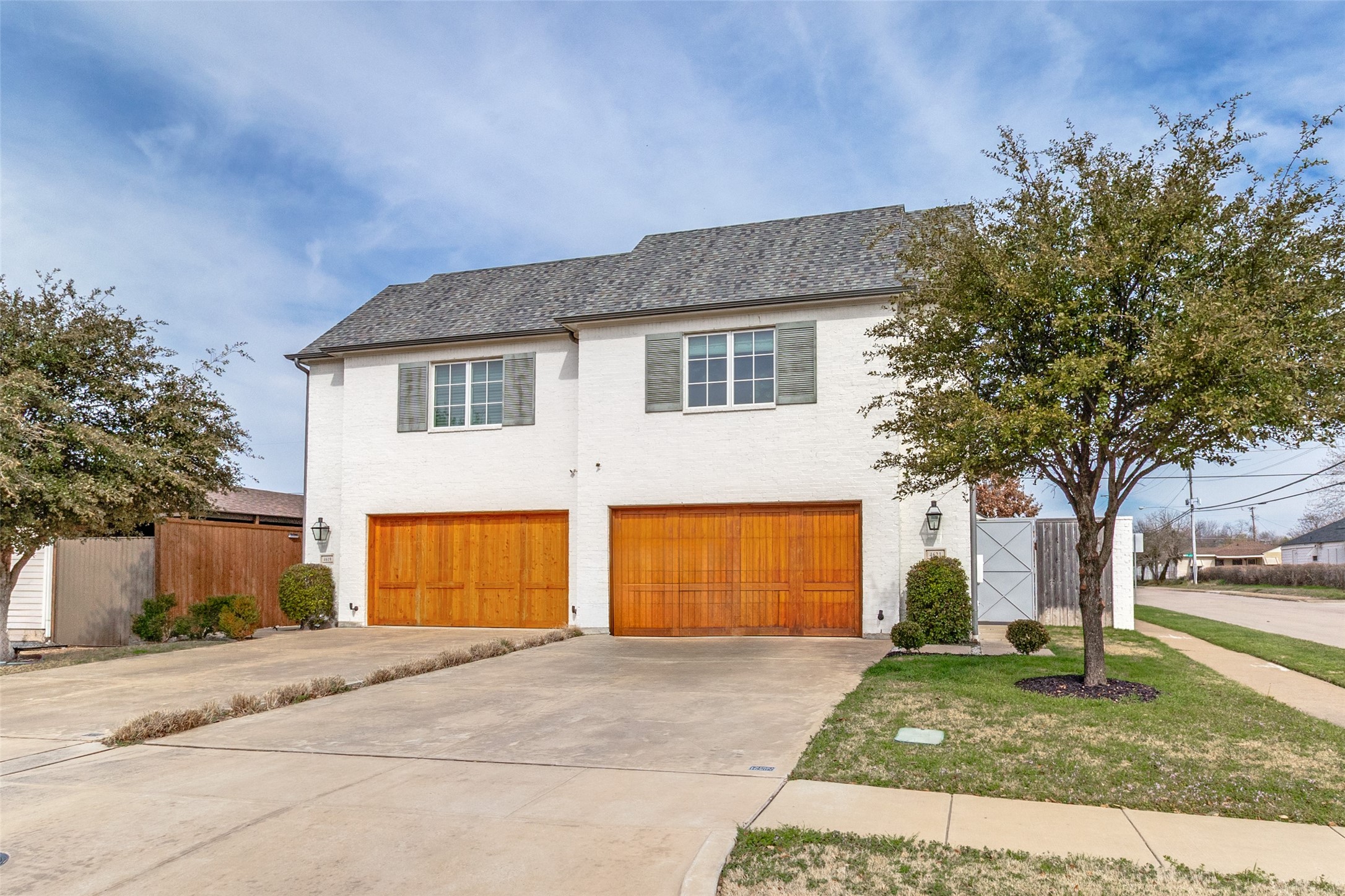 4621 Cowan Avenue Dallas TX 75209