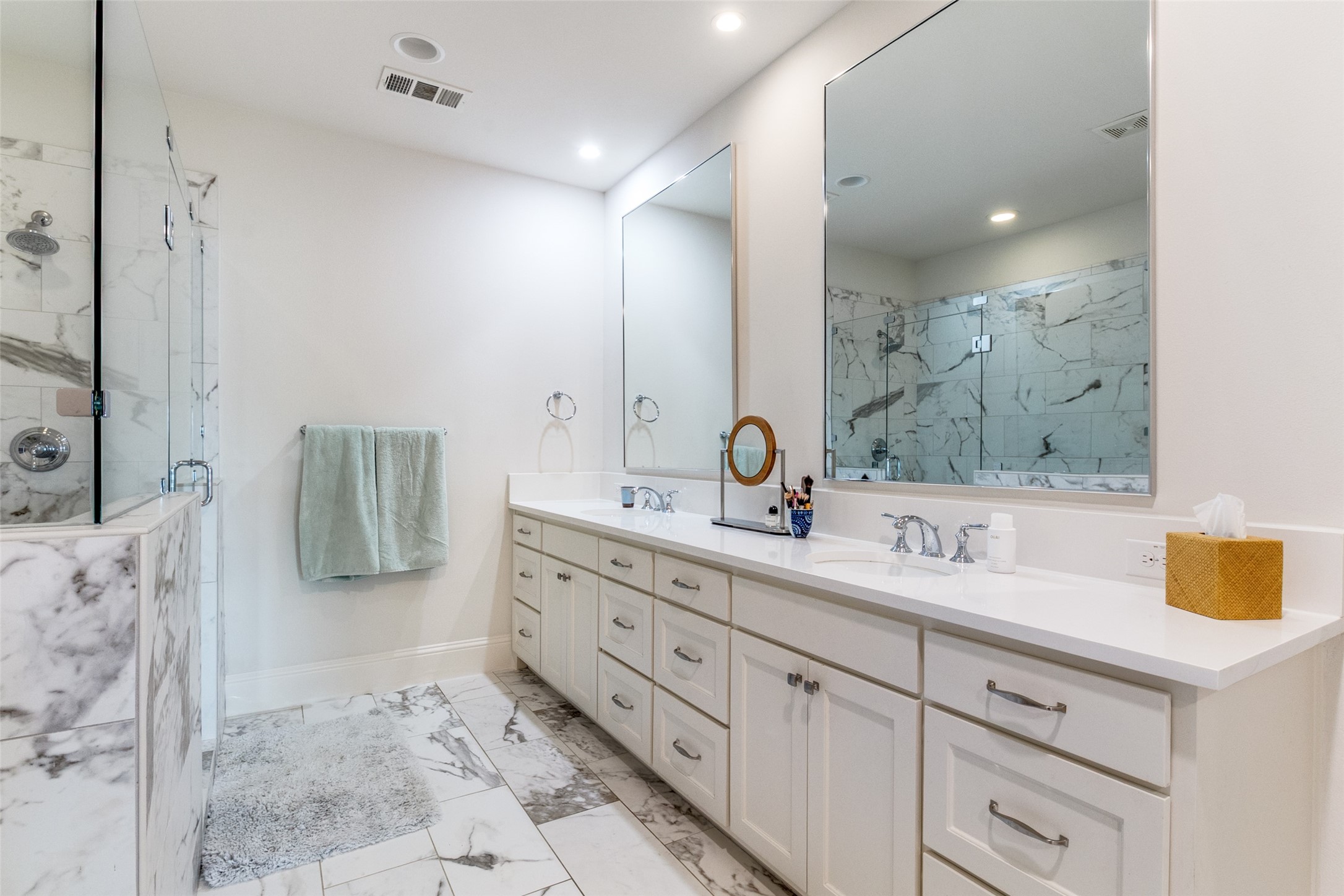 4621 Cowan Avenue Dallas TX 75209